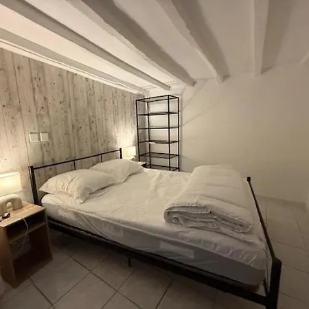 Holiday home Charmante Maison